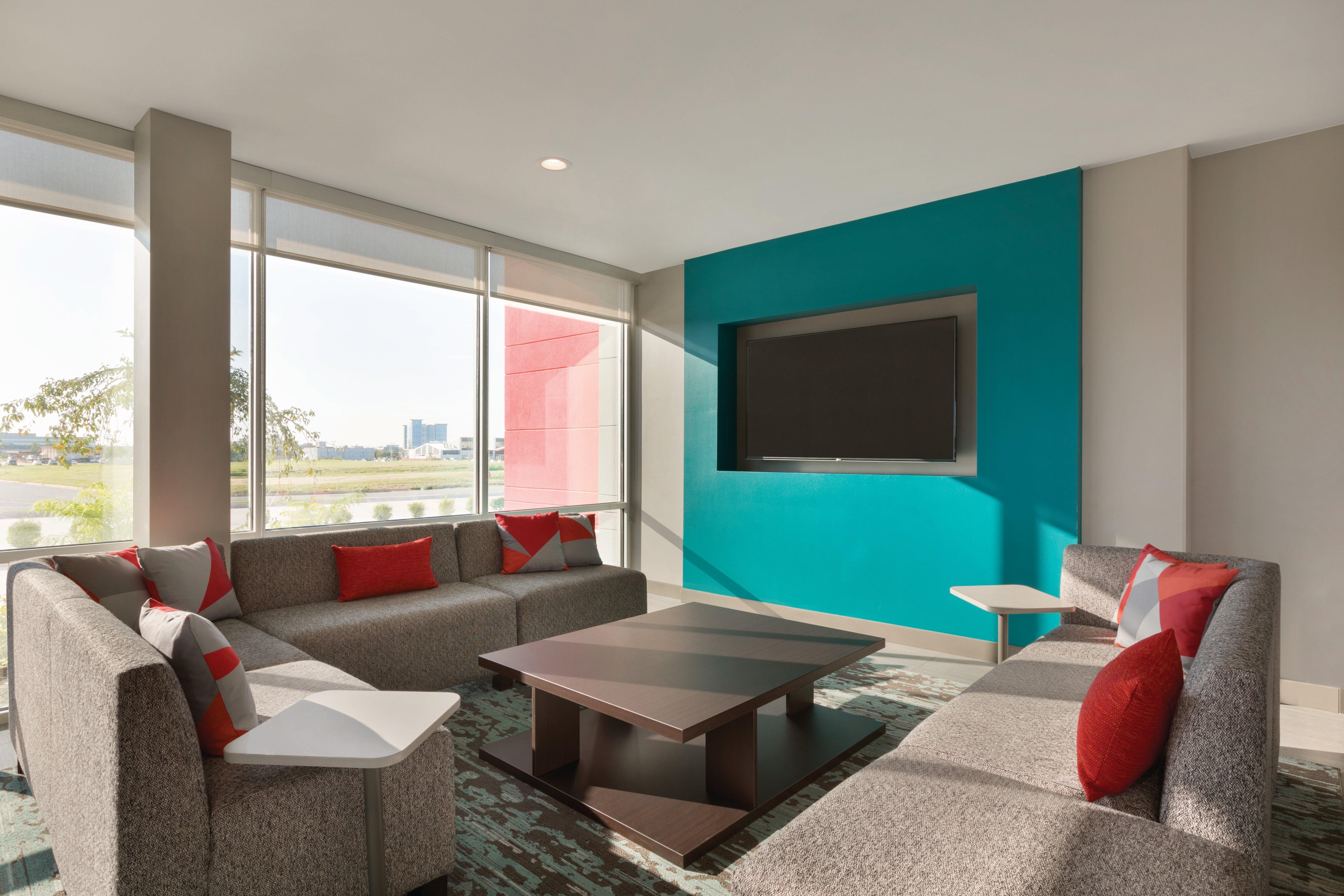 Avid Hotel Tulsa South - Medical District By Ihg Экстерьер фото